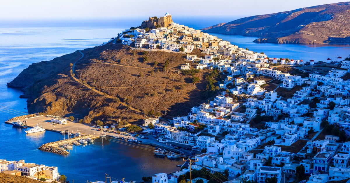 Astypalea: Insula grecească cu peisaje spectaculoase care oferă o alternativă liniștită la Mykonos