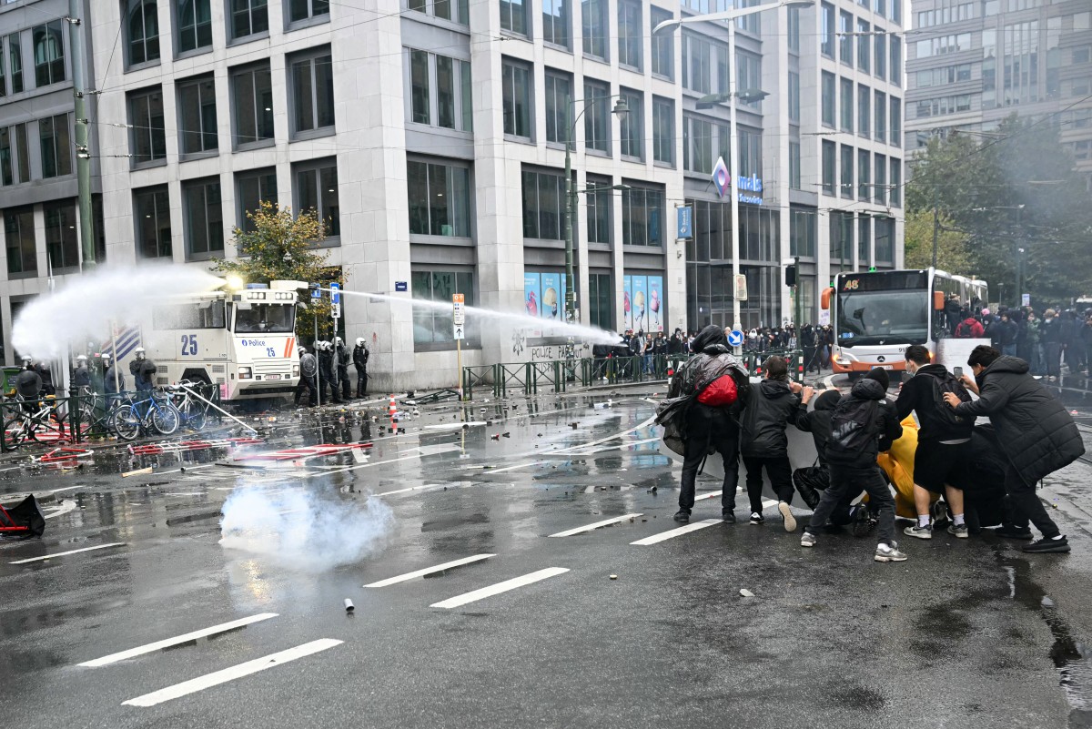 Grevă națională în Belgia: Sectorul public este parțial paralizat din cauza măsurilor de reducere bugetară