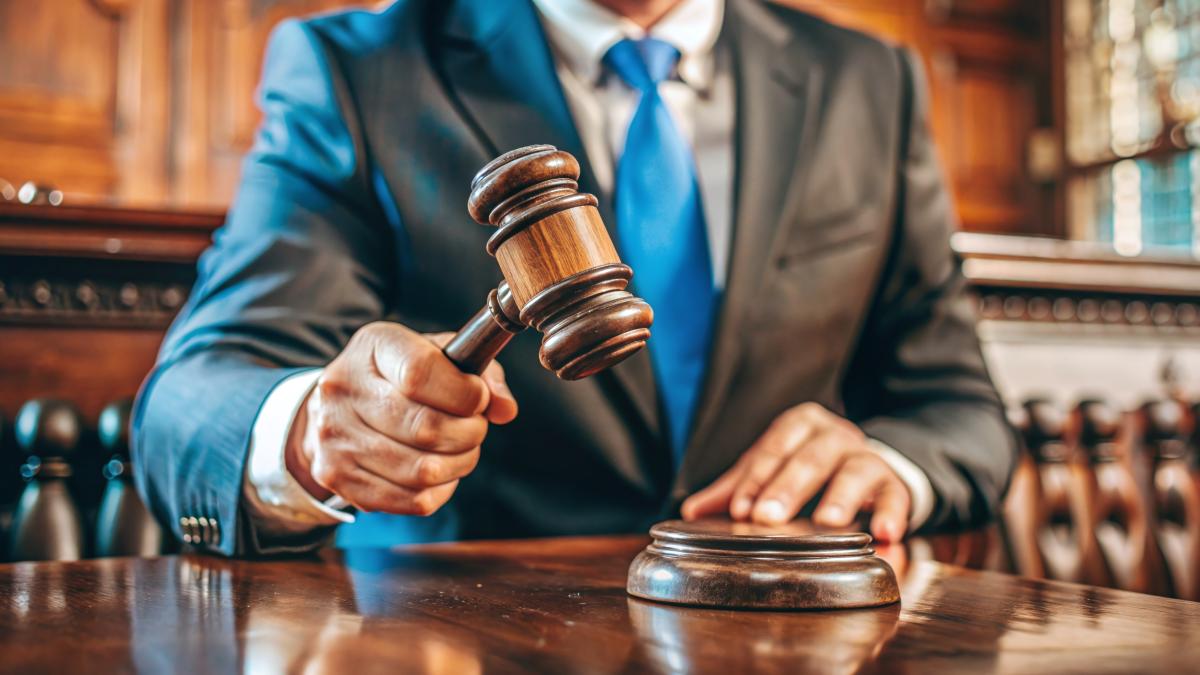 Concursul pentru funcțiile de conducere din școlile din județul Buzău a fost suspendat prin decizie judecătorească