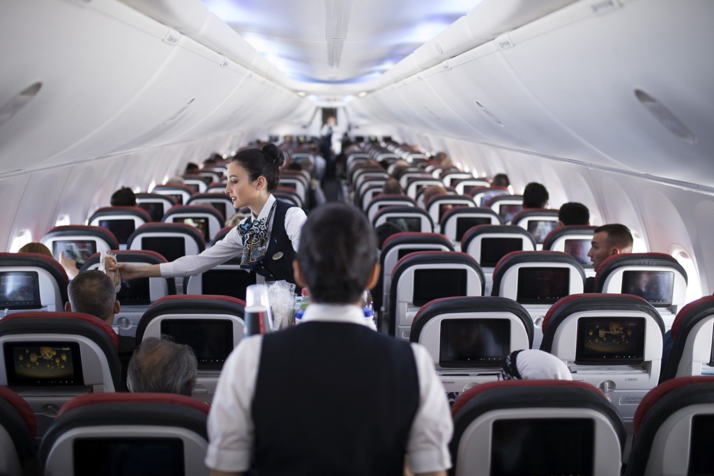 Zbor Qantas anulat după ce ploșnițele au atacat pasagerii pe o rută lungă dintre Italia și Australia