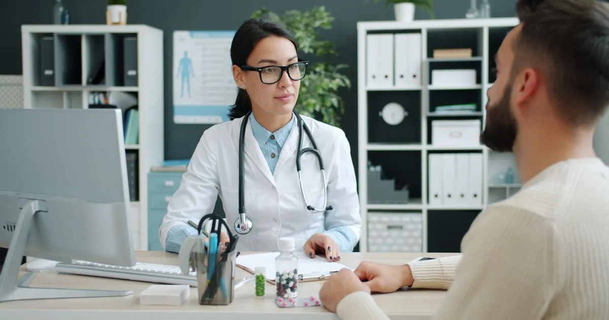 Controverse la examenul de medic specialist: Cseke Attila promite soluții pentru baremele viciate