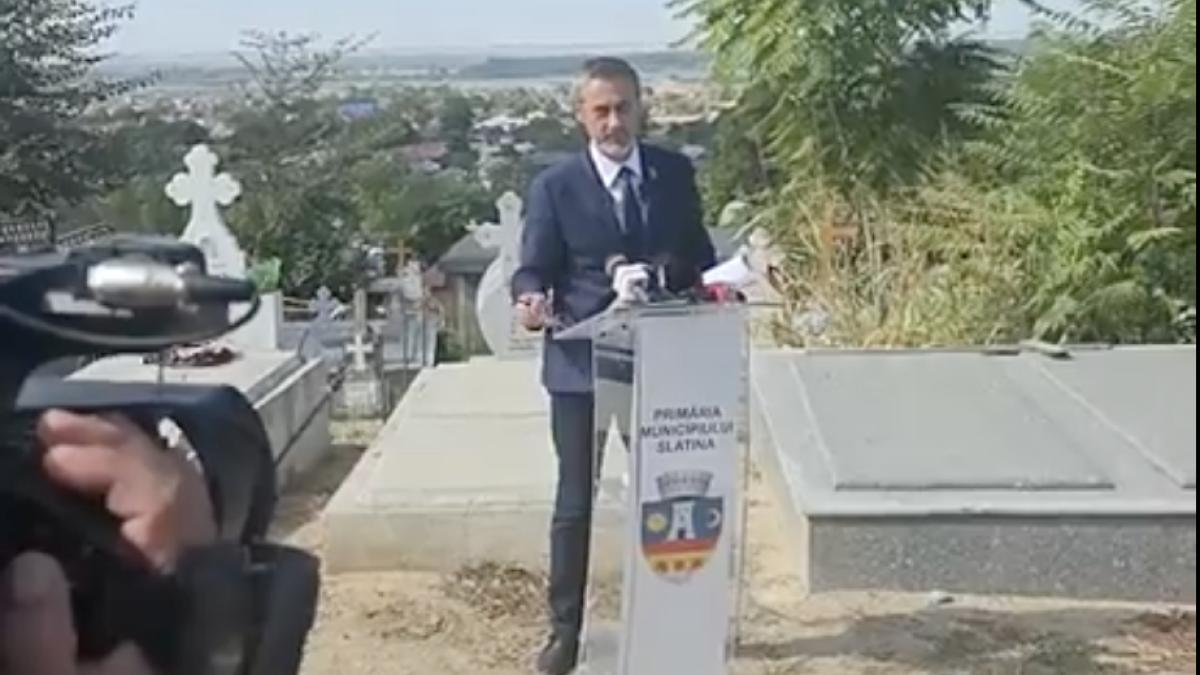 O descoperire macabră la cimitirul Strehareți: 13 saci cu oase umane ascunși în subsolul unei capele