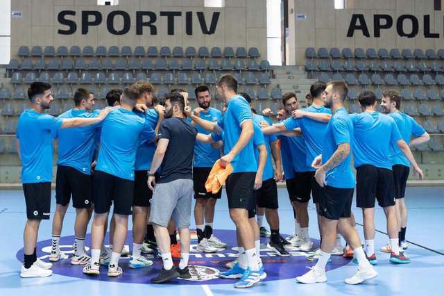Handbal masculin: CSM București a suferit înfrângerea în fața echipei HC Izvidac în European League