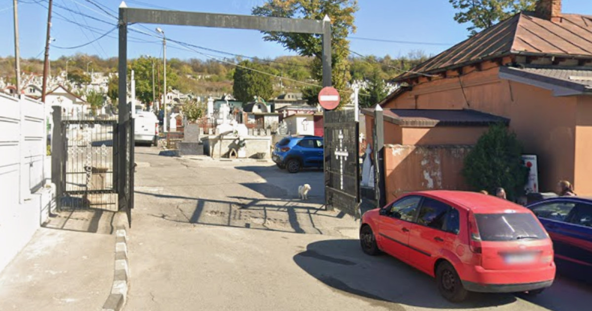 Saci cu oase umane descoperiți în cimitirul Strehareți din Slatina. Acuzații grave de profanare