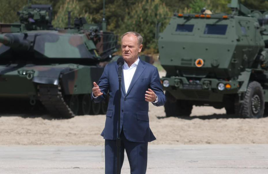 Autoritățile poloneze au descoperit explozibili la domiciliul unui bărbat suspectat că plănuia asasinarea lui Donald Tusk