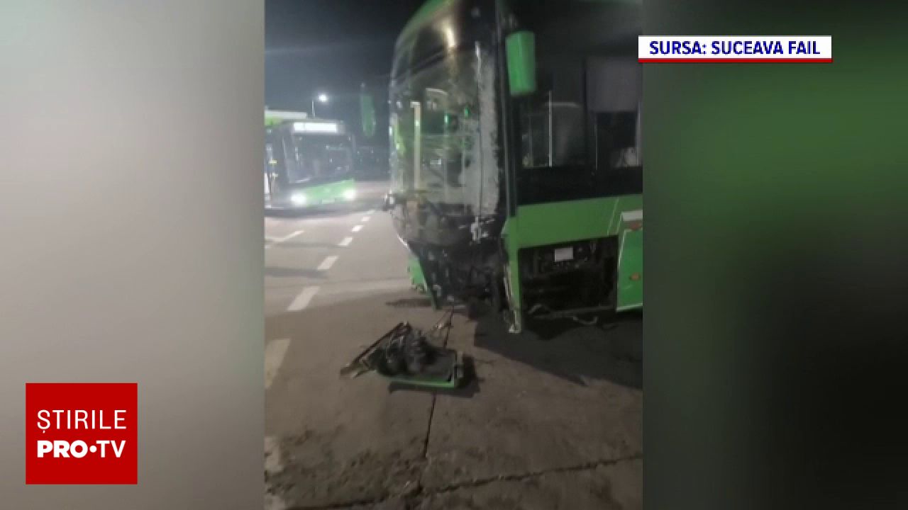 Accident violent în Suceava: șofer beat cu autobuzul a distrus mașini, un stâlp și un gard