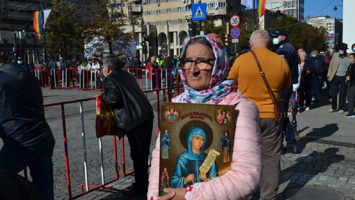 Pelerinaj masiv la Iași: peste 175.000 de credincioși se închină la moaștele Sfintei Parascheva