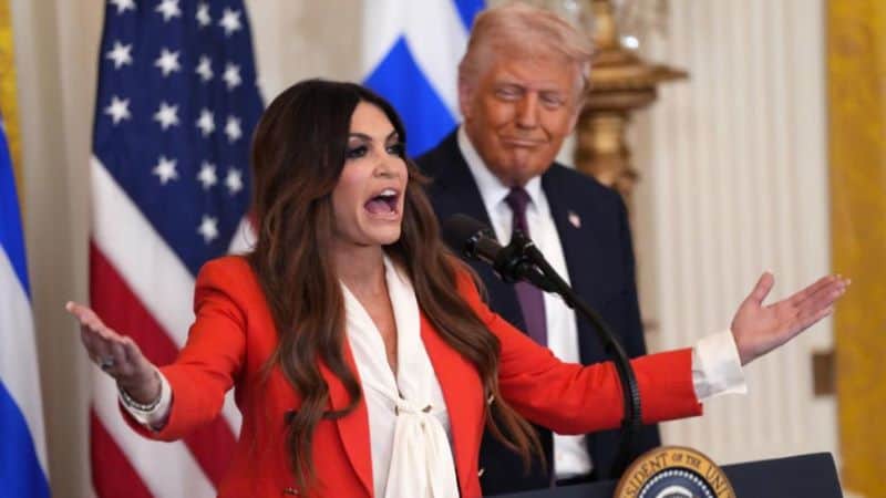 Kimberly Guilfoyle demisionează din funcția de ambasador al SUA în Grecia la cererea Casei Albe